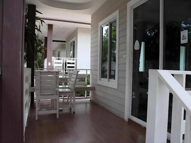 Bee Orchid Pool Villa — photo 29
