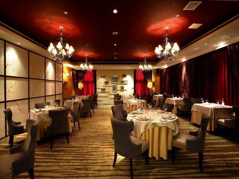 Nice Prince Hotel image