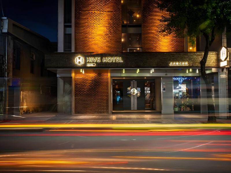 Hive Hotel image