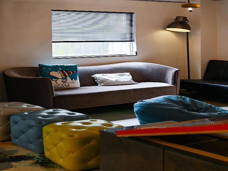 Hive Hotel image