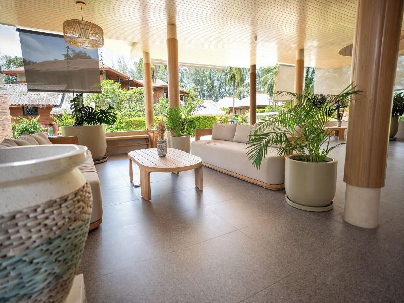 Long Beach Chalet
