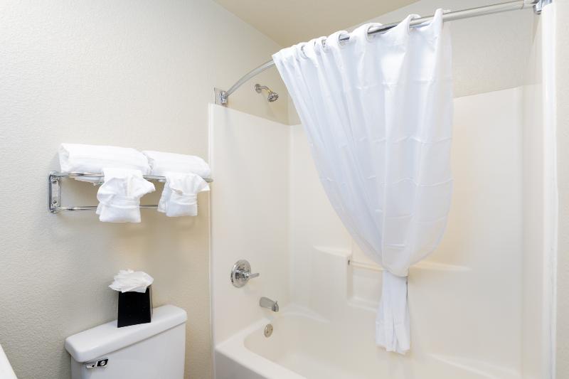 Mcm Elegante Suites image