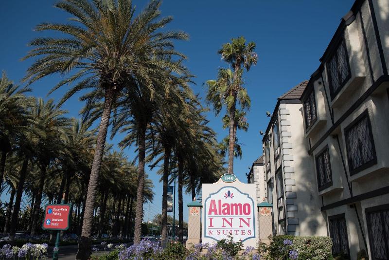 ALAMO INN AND SUITES CONVENTION CENTER