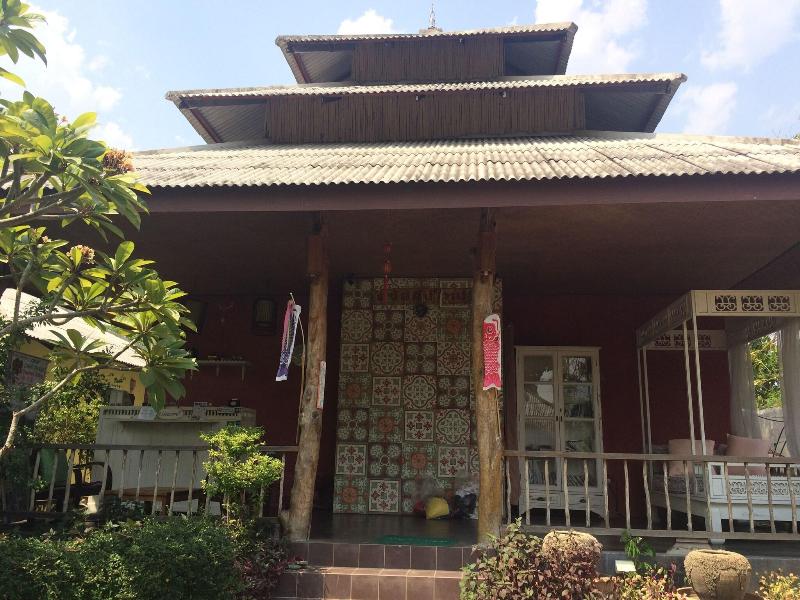 Him Naam Pai Resort image