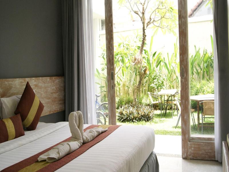 Sugiras Living Guest House image