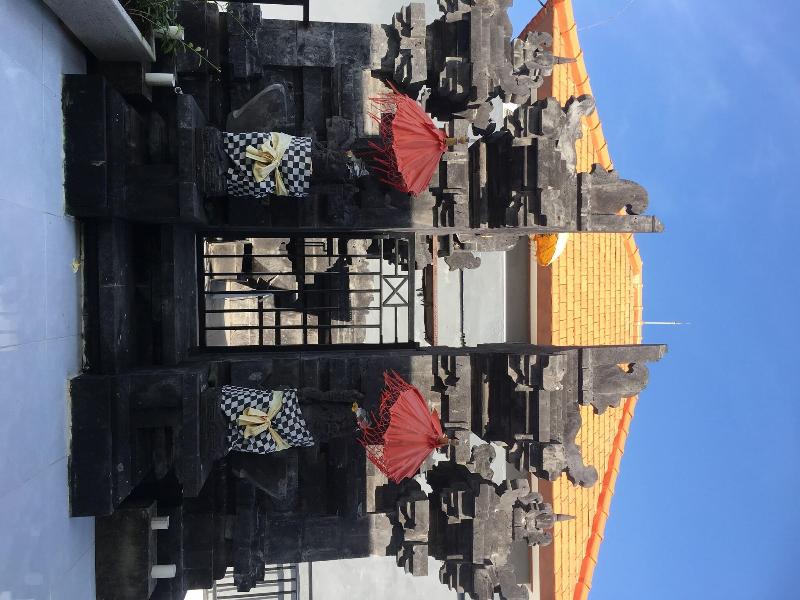 Sugiras Living Guest House image