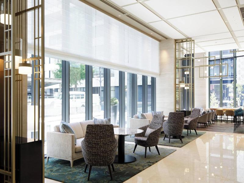 Courtyard By Marriott Osaka Honmachi image