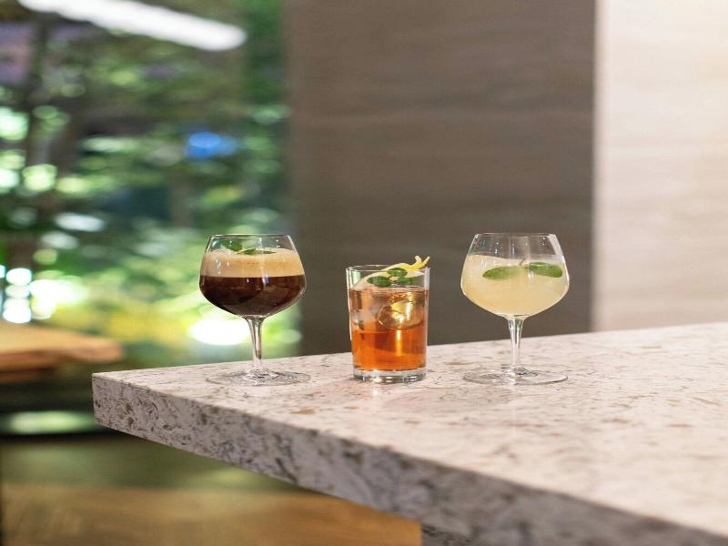 Courtyard By Marriott Osaka Honmachi image