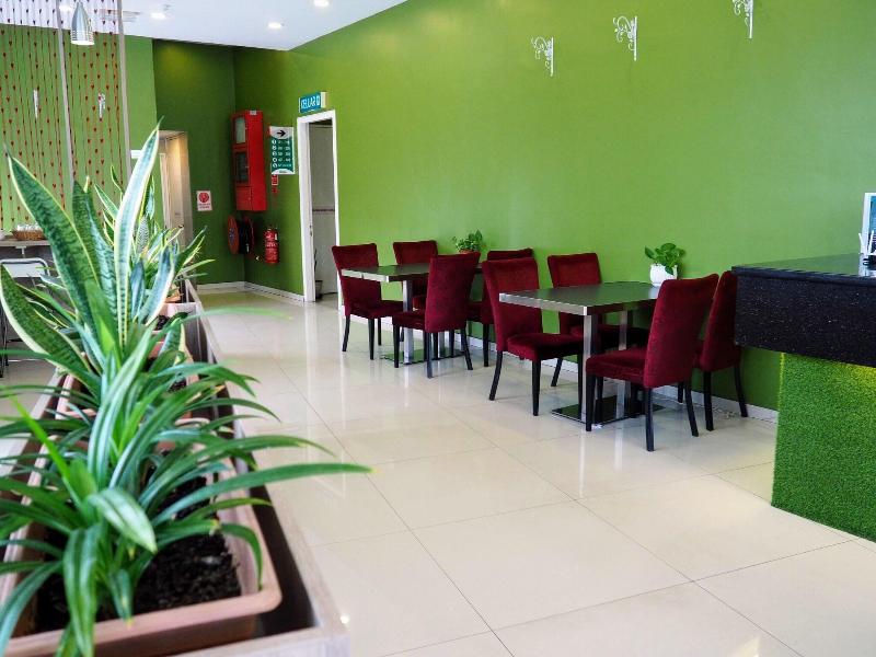 Le Garden Hotel image