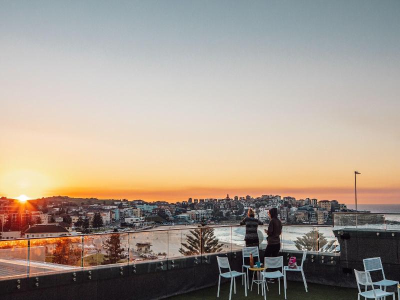Wake Up Bondi Beach image