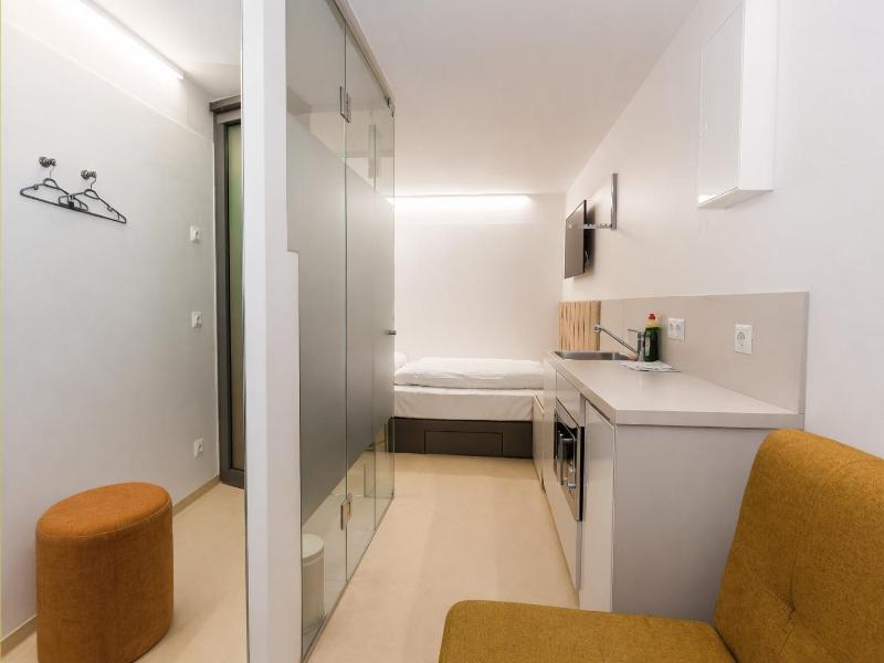 Smart Apart Living-Wien Hauptbahnhof-self check-in image
