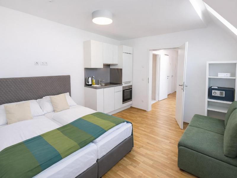 Smart Apart Living-Wien Hauptbahnhof-self check-in image