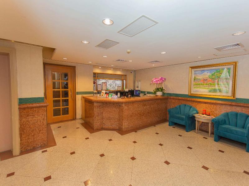 Ardi Hotel image