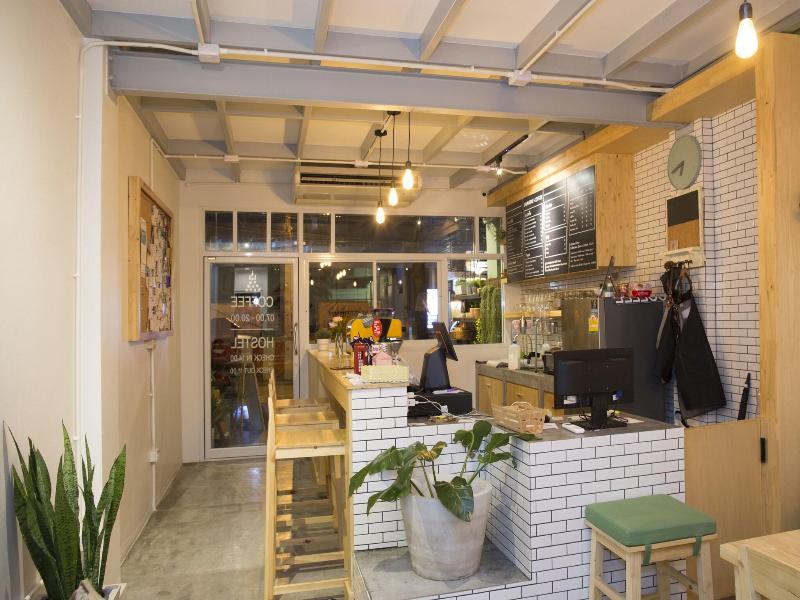 Ekanake Hostel image