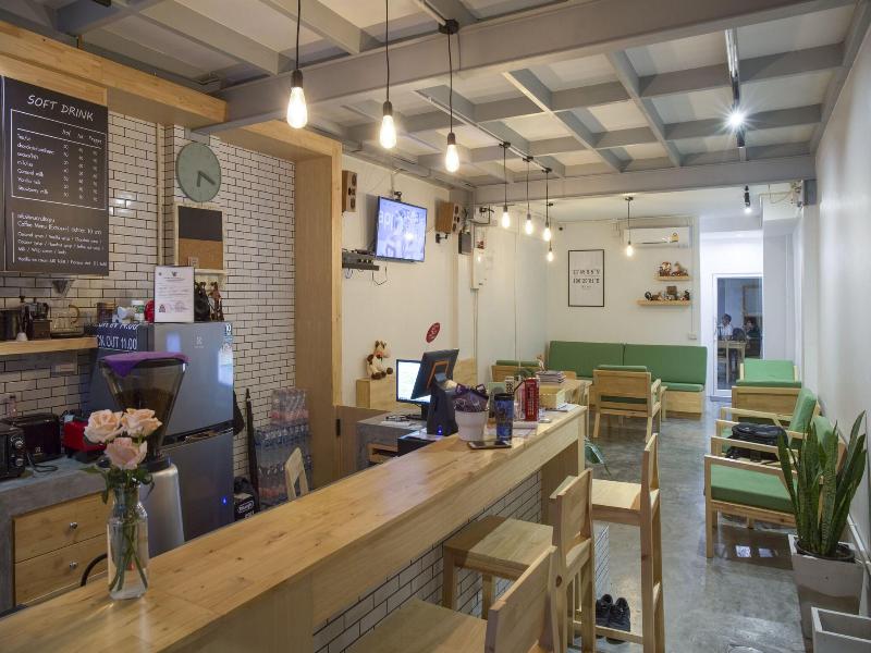 Ekanake Hostel image
