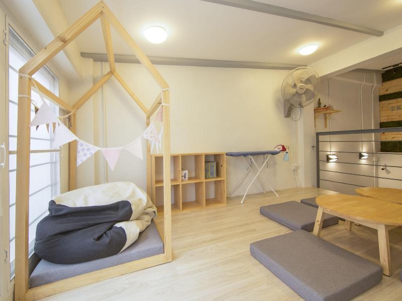 Ekanake Hostel image