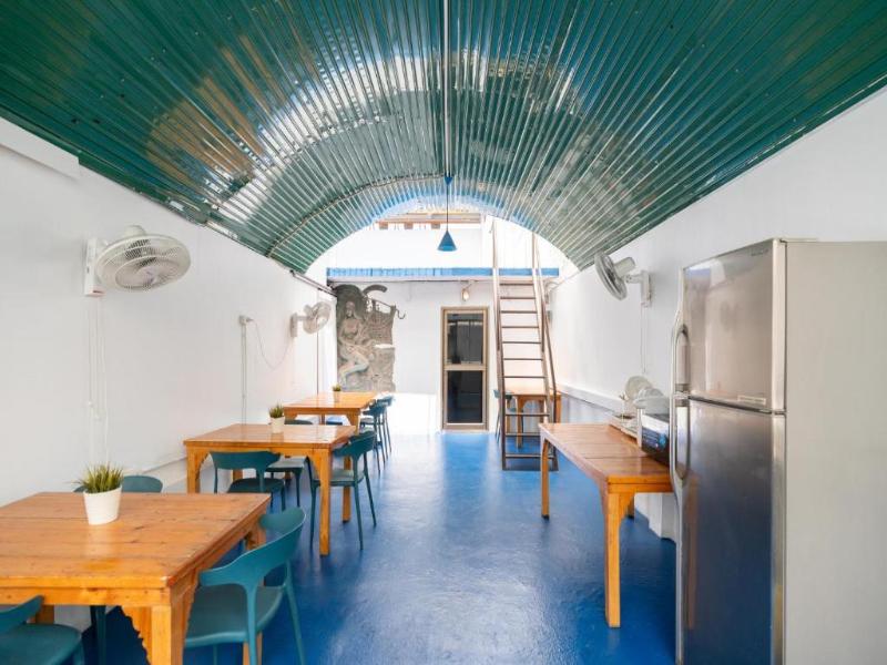 Arawana Hostel Silom image
