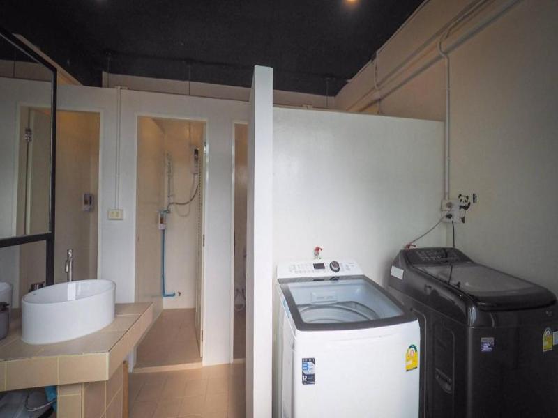 Arawana Hostel Silom image