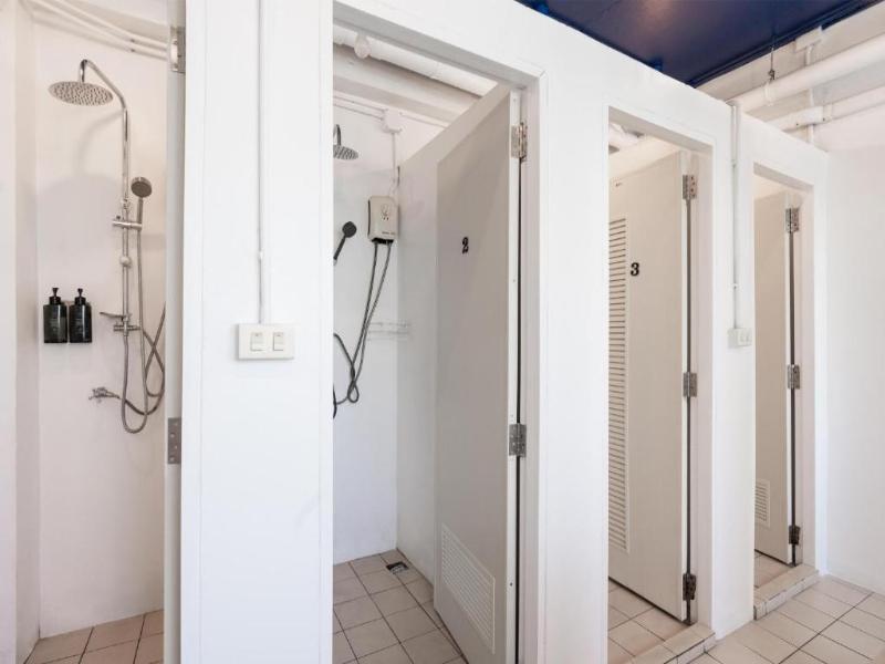 Arawana Hostel Silom image