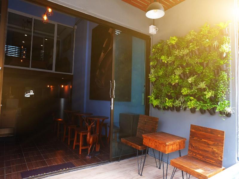 Phob Phan Hostel image