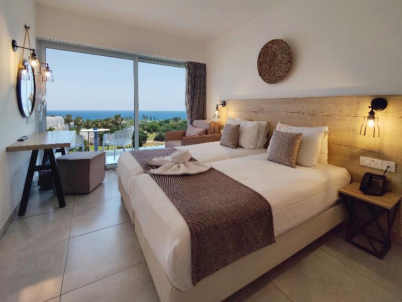 Bohemian Gardens Hotel 3