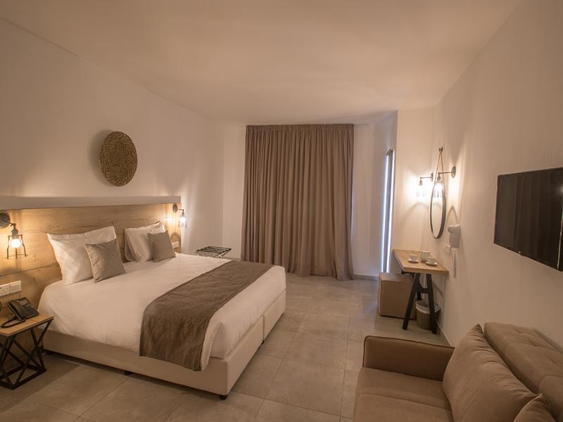 Bohemian Gardens Hotel 4