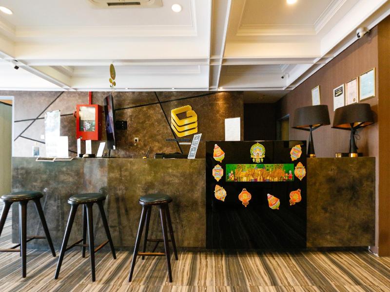 Golden Roof Hotel Seri Iskandar image