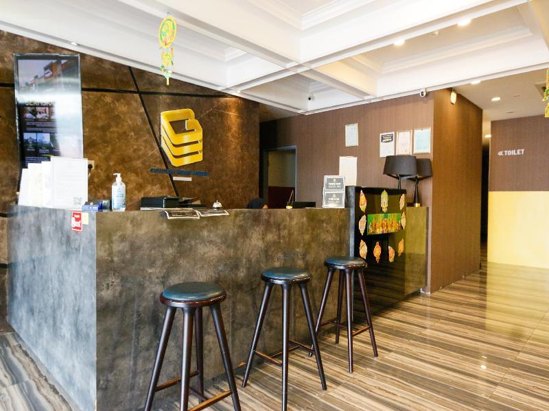 Golden Roof Hotel Seri Iskandar image