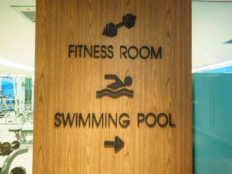 New Season Square Hotel