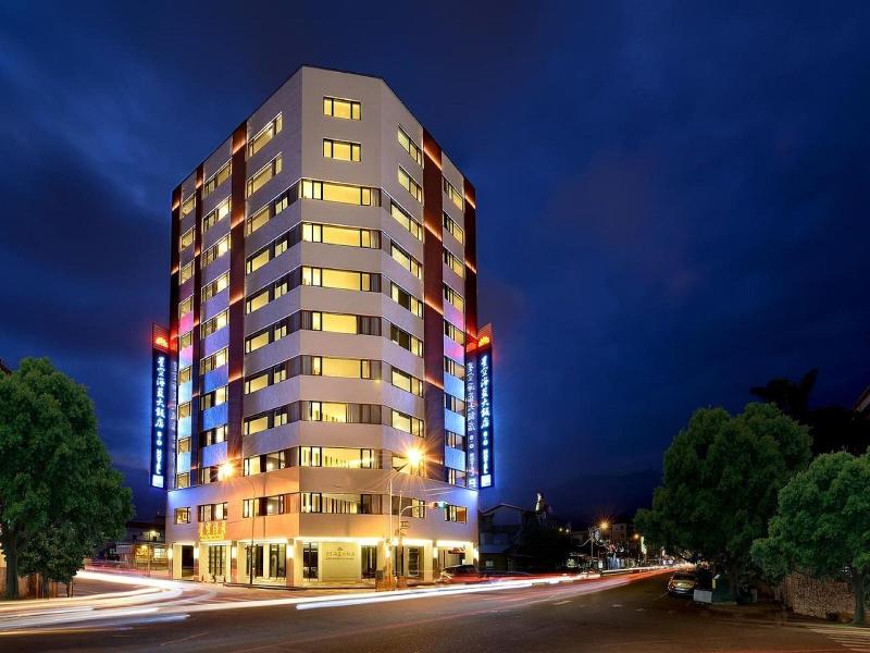 Shiny Ocean Hotel image