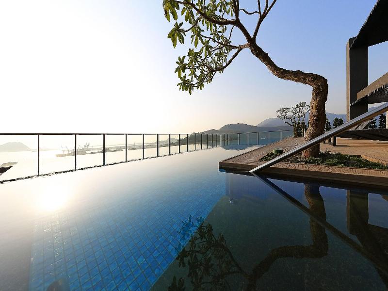 Lakeshore Hotel Suao image
