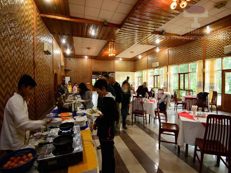 Ruby True Hotel