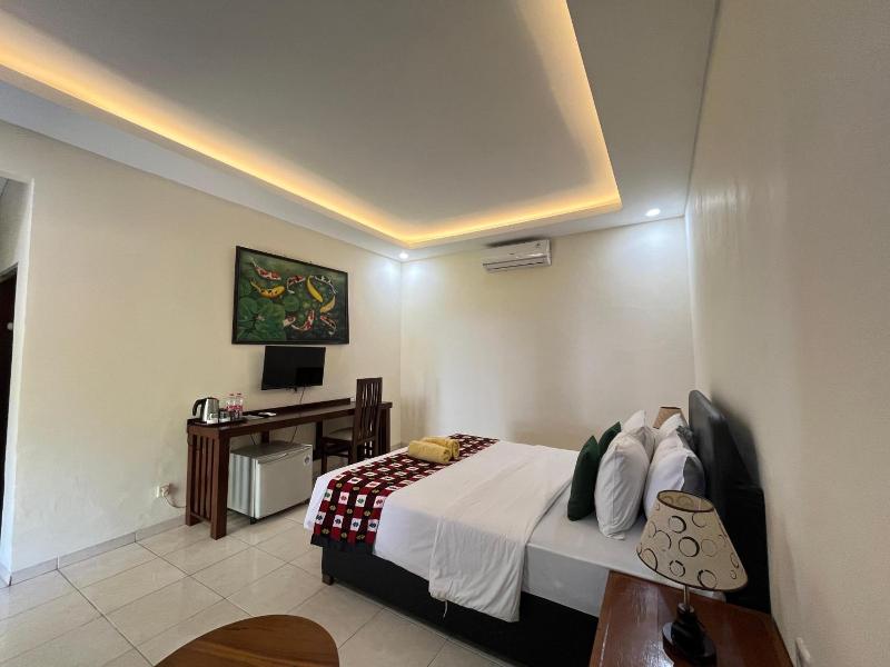 Lovina Beach Hotel image