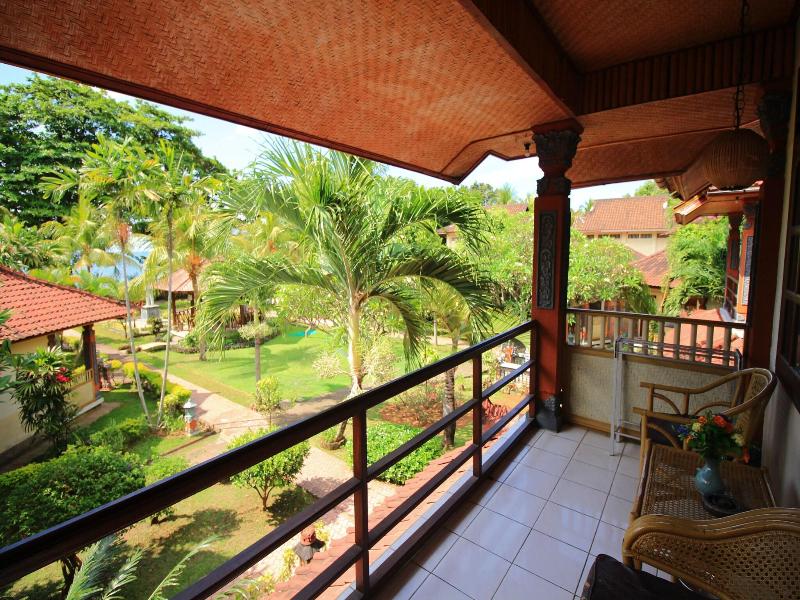 Lovina Beach Hotel image