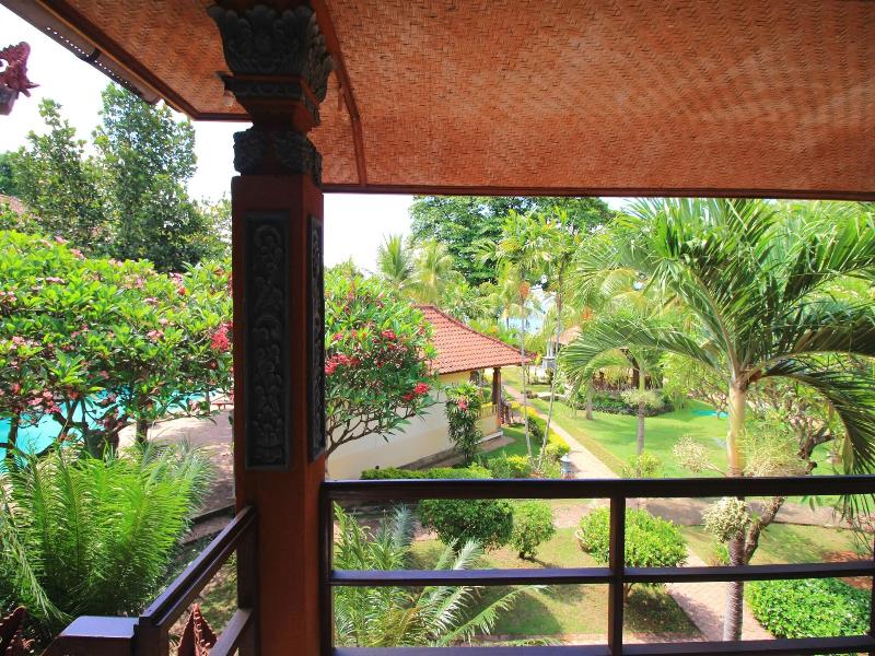 Lovina Beach Hotel image