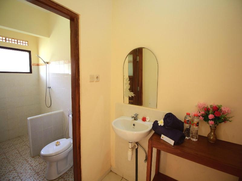 Lovina Beach Hotel image