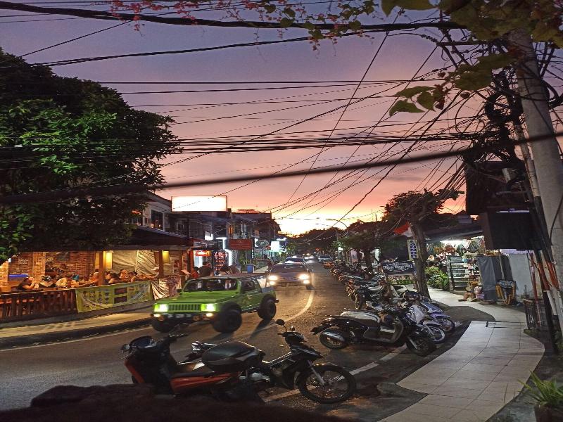 Kusnadi Hotel image