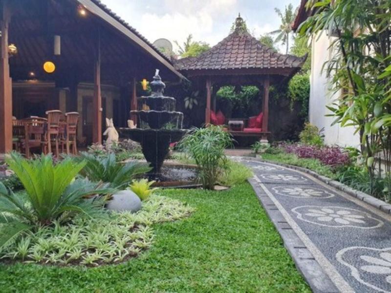 Kusnadi Hotel image