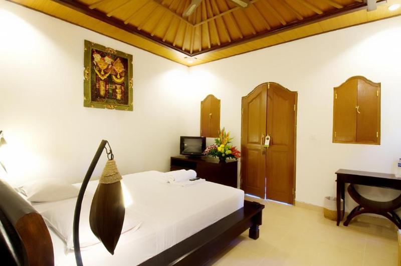 Kusnadi Hotel image