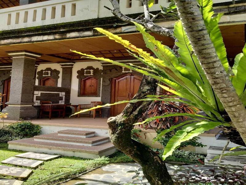 Kusnadi Hotel image