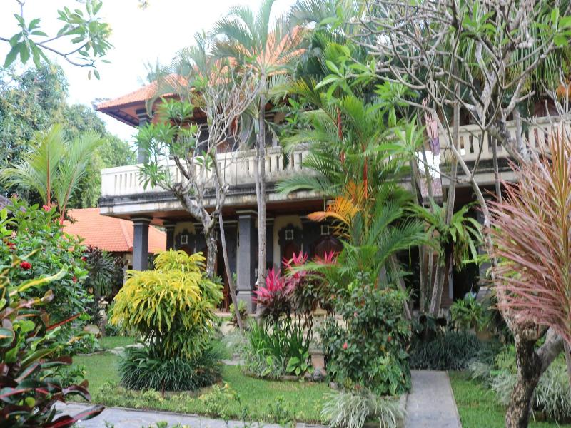 Kusnadi Hotel image