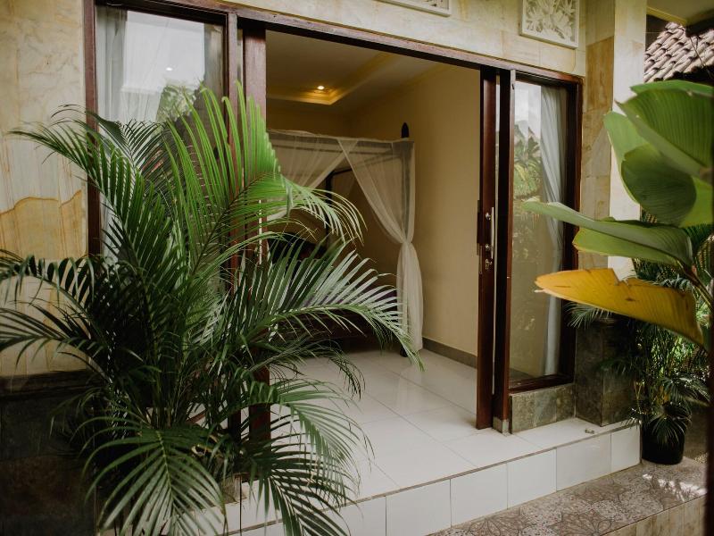 Nyoman Warta Accommodation image