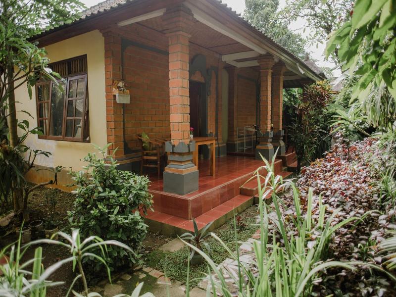 Nyoman Warta Accommodation image