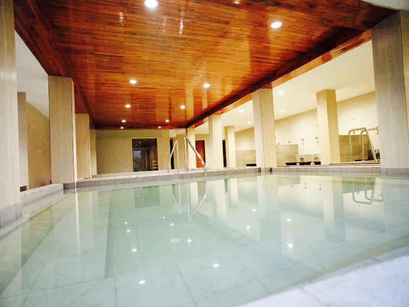 J Park Hotel image