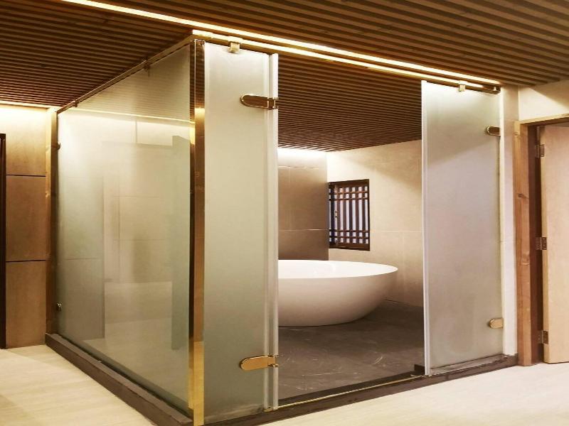 J Park Hotel image