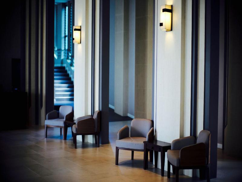 J Park Hotel image