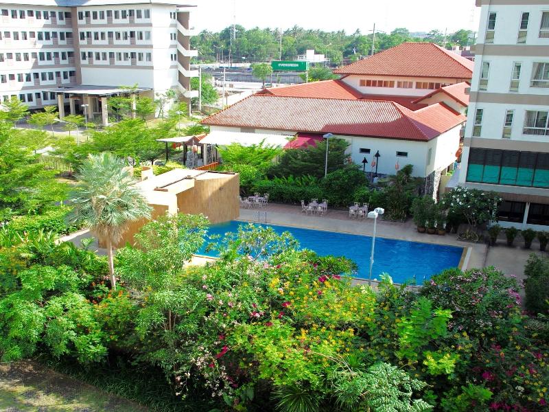 J Park Hotel image