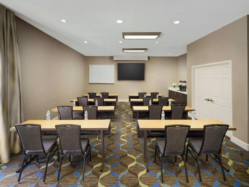 Residence Inn Dallas Addison Quorum Drive image