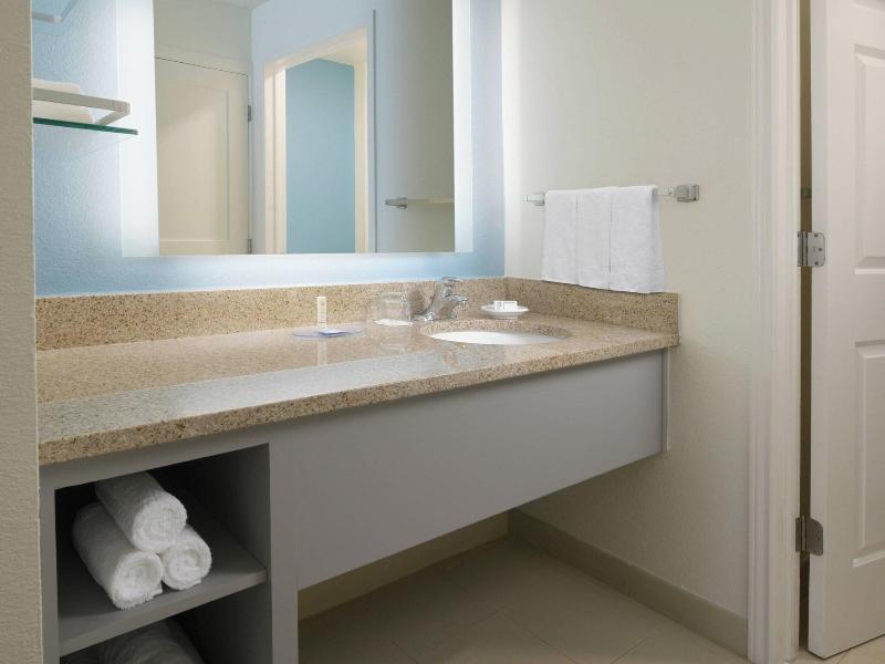 Residence Inn Dallas Addison Quorum Drive image