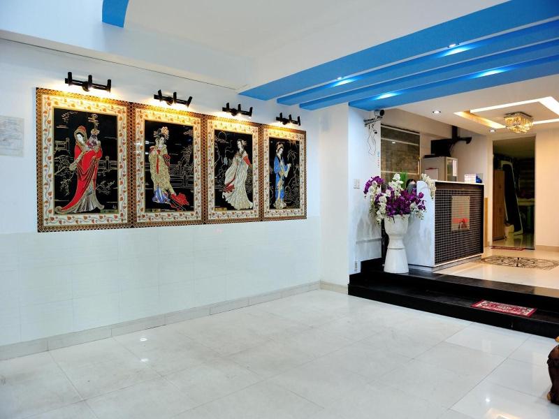 My Friend Hotel image
